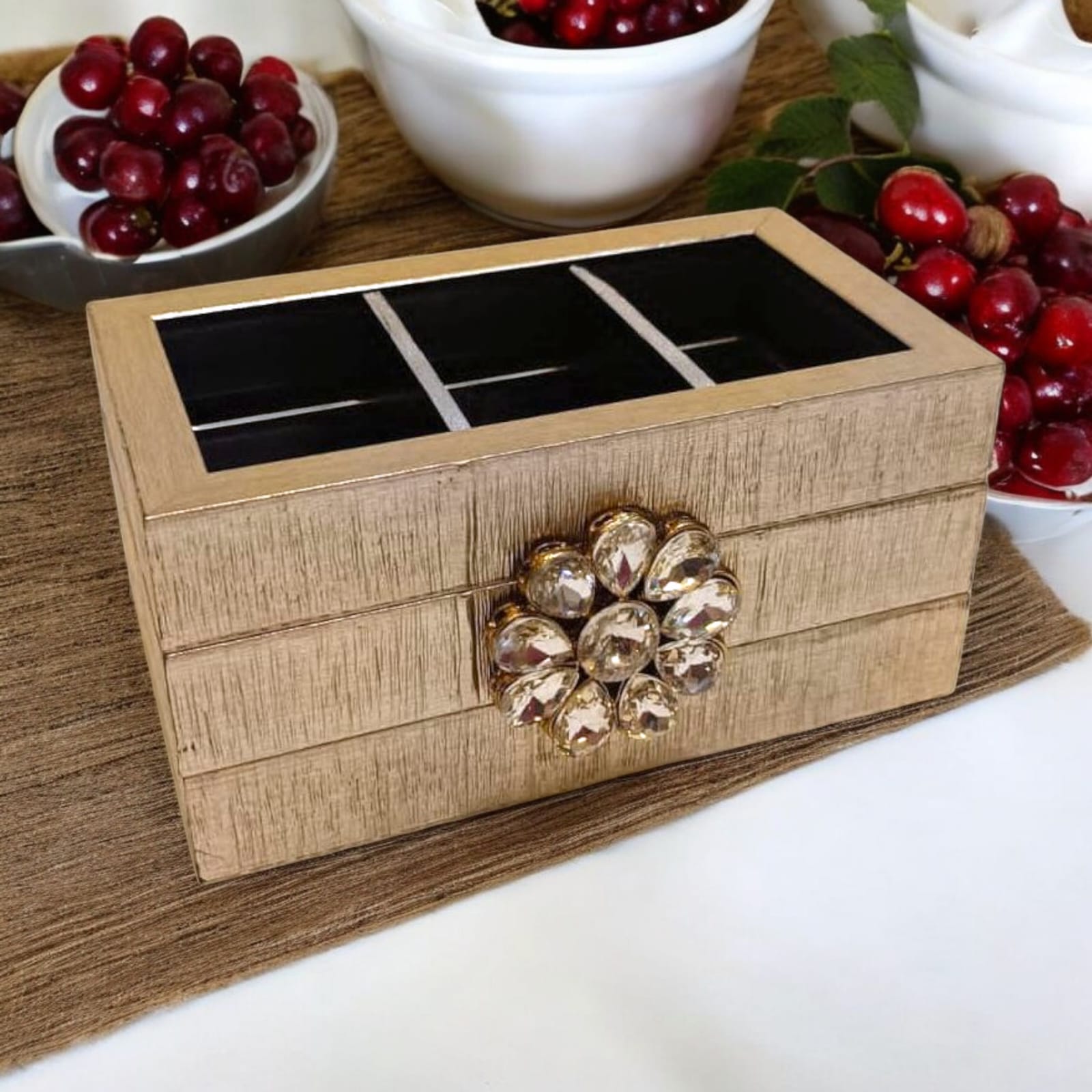 /storage/photos/1/cutlery stands/silver cutlery stand sideways.jpg